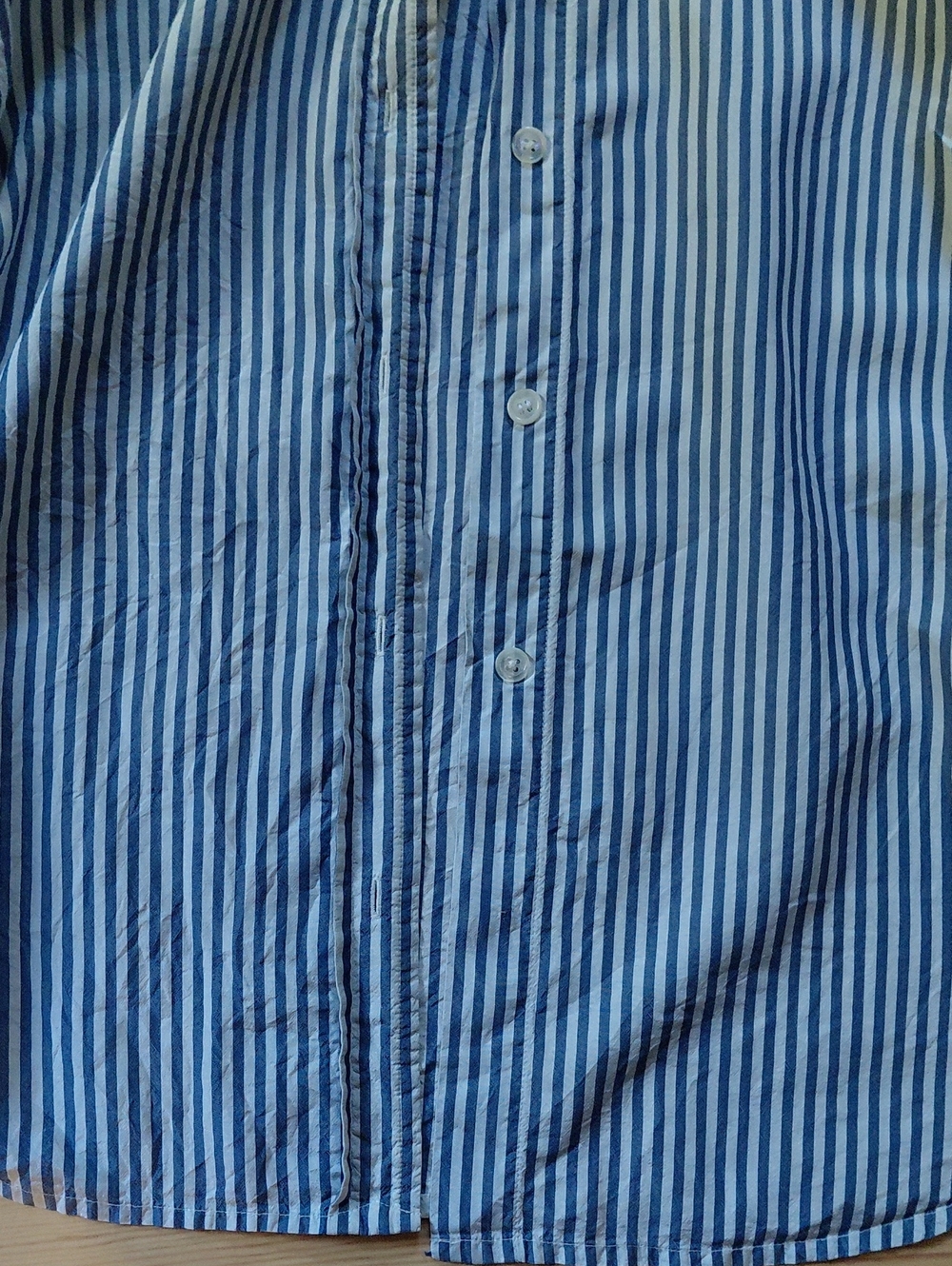 Lauren Ralph Lauren Blue & White Vertical Stripe 100% Silk Button-Down Shirt - Picture 6 of 6